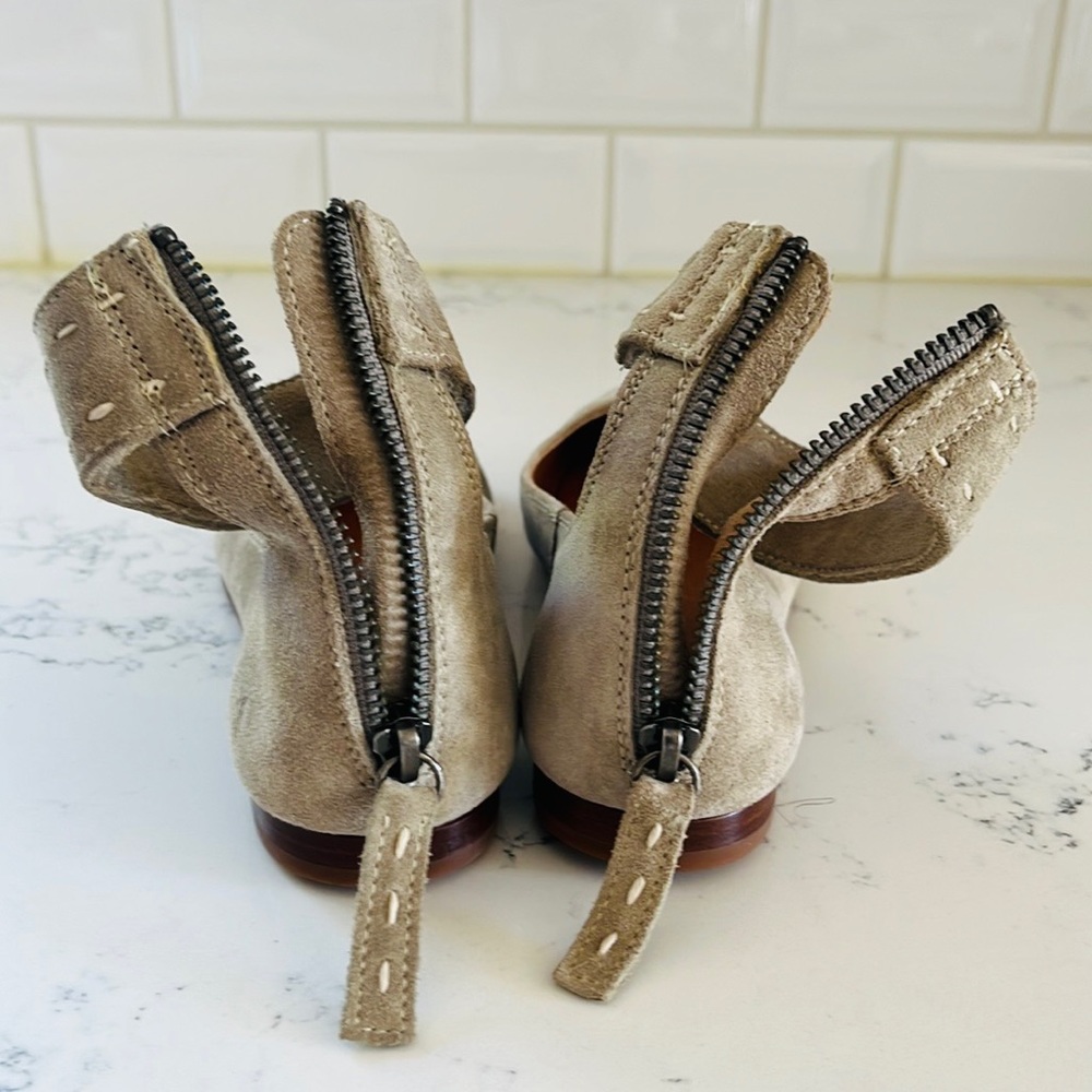 Frye Ash Suede Carson Ankle Strap Ballets Flats - Picture 10 of 14